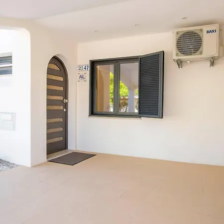 Вилла Golden Falesia By Hellovacations Албуфейра