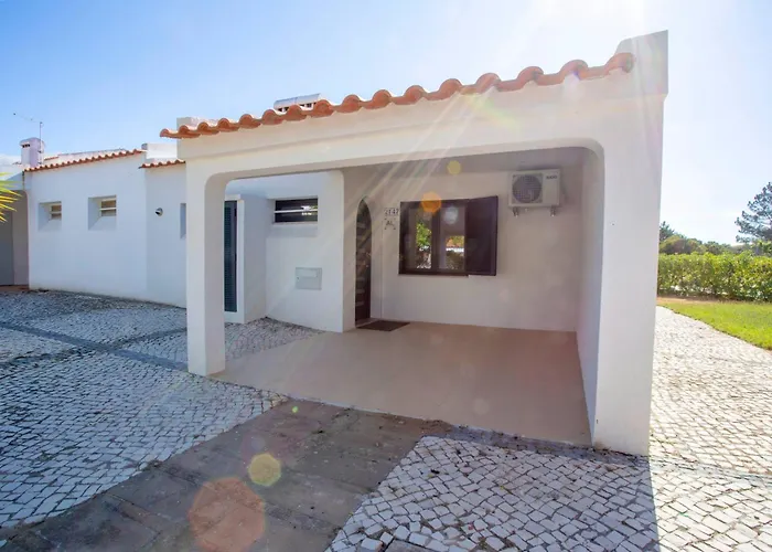 Golden Falesia By Hellovacations Villa